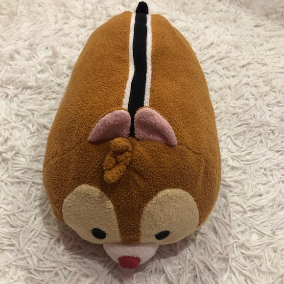Disney Store Tsum Tsum Chip Plush Male Chipmunk Soft Stuffed Animal - Picture 2 of 10